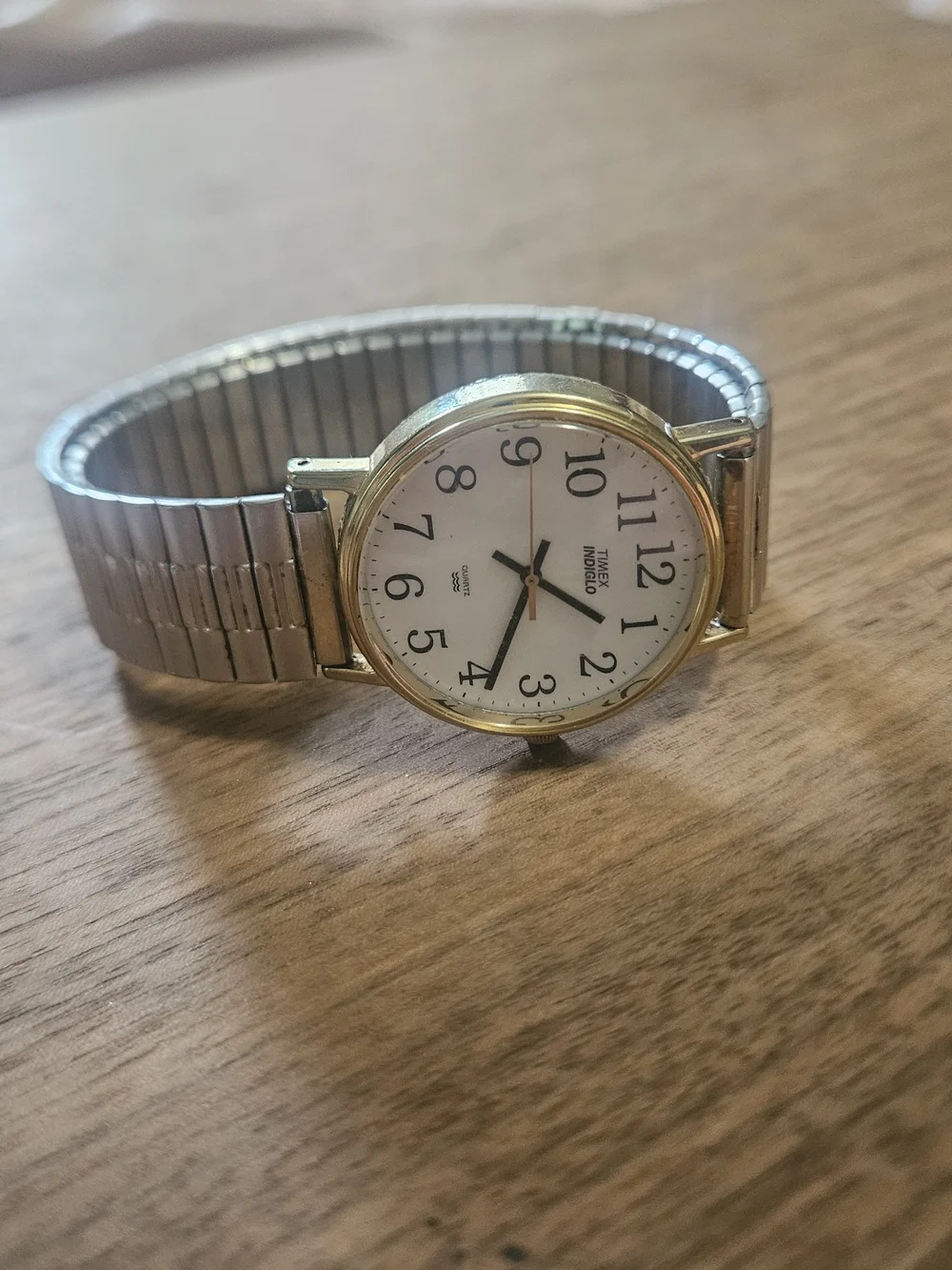 Vintage Timex Indiglo Gold Tone Mixed Metal Quartz Watch White Dial Stretch Band